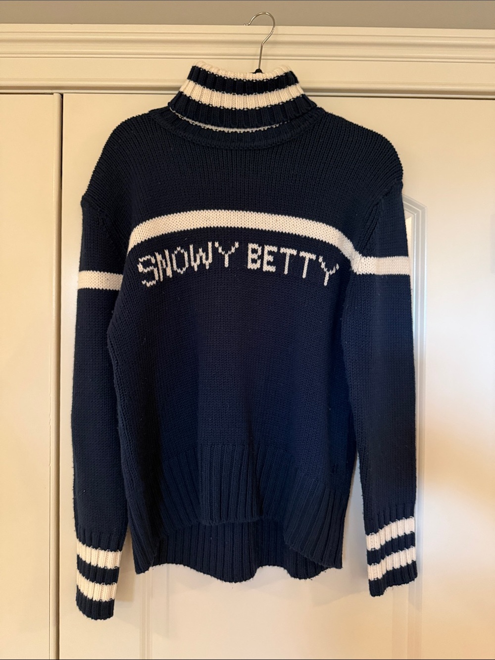 Sweaty Betty Snowy Betty turtleneck ski sweater navy cream oversized small